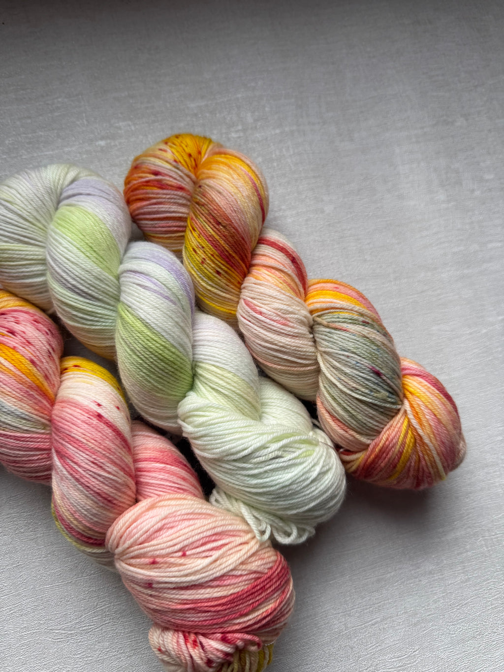 B-Ware Set – Handgefärbte Wolle 75% Merino, 25% Polyamid