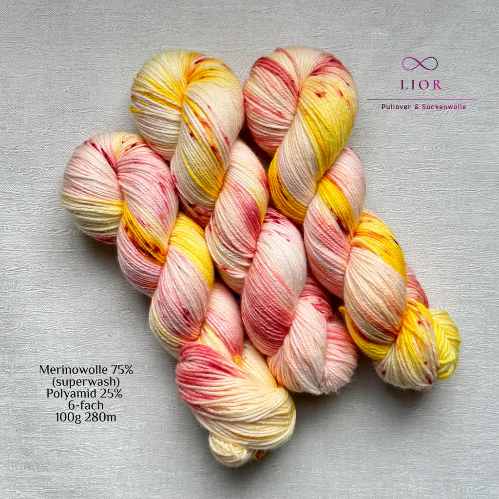Handgefärbte Wolle, 100g, Sockenwolle, Merinowolle, 6-fach. hand-dyed sock yarn