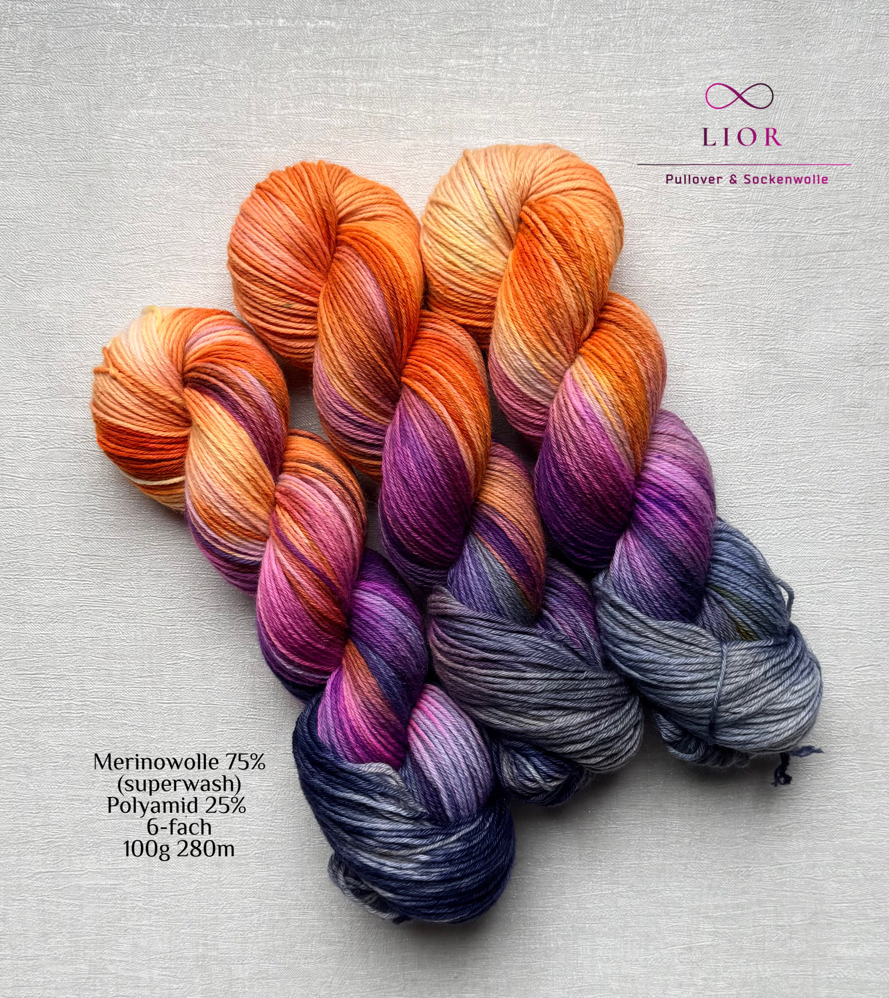 Handgefärbte Wolle, 100g, Sockenwolle, Merinowolle, 6-fach. hand-dyed sock yarn
