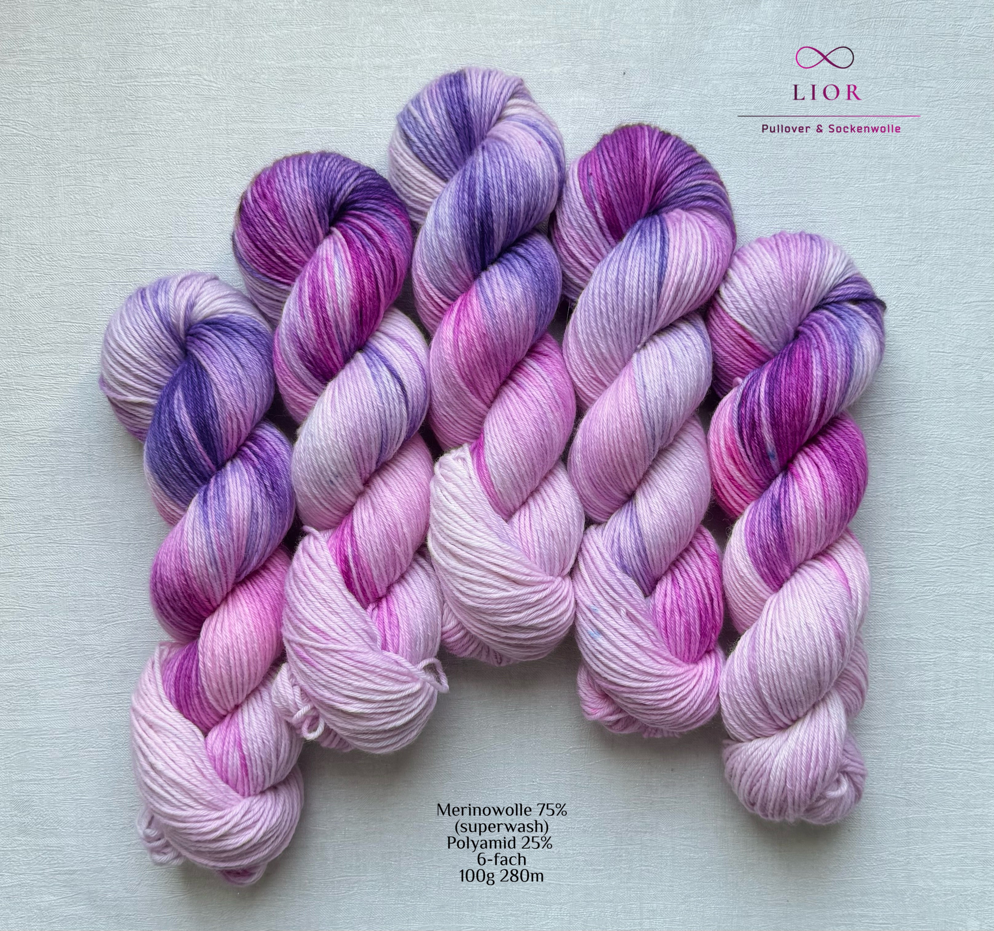 Handgefärbte Wolle, 100g, Sockenwolle, Merinowolle, 6-fach. hand-dyed sock yarn