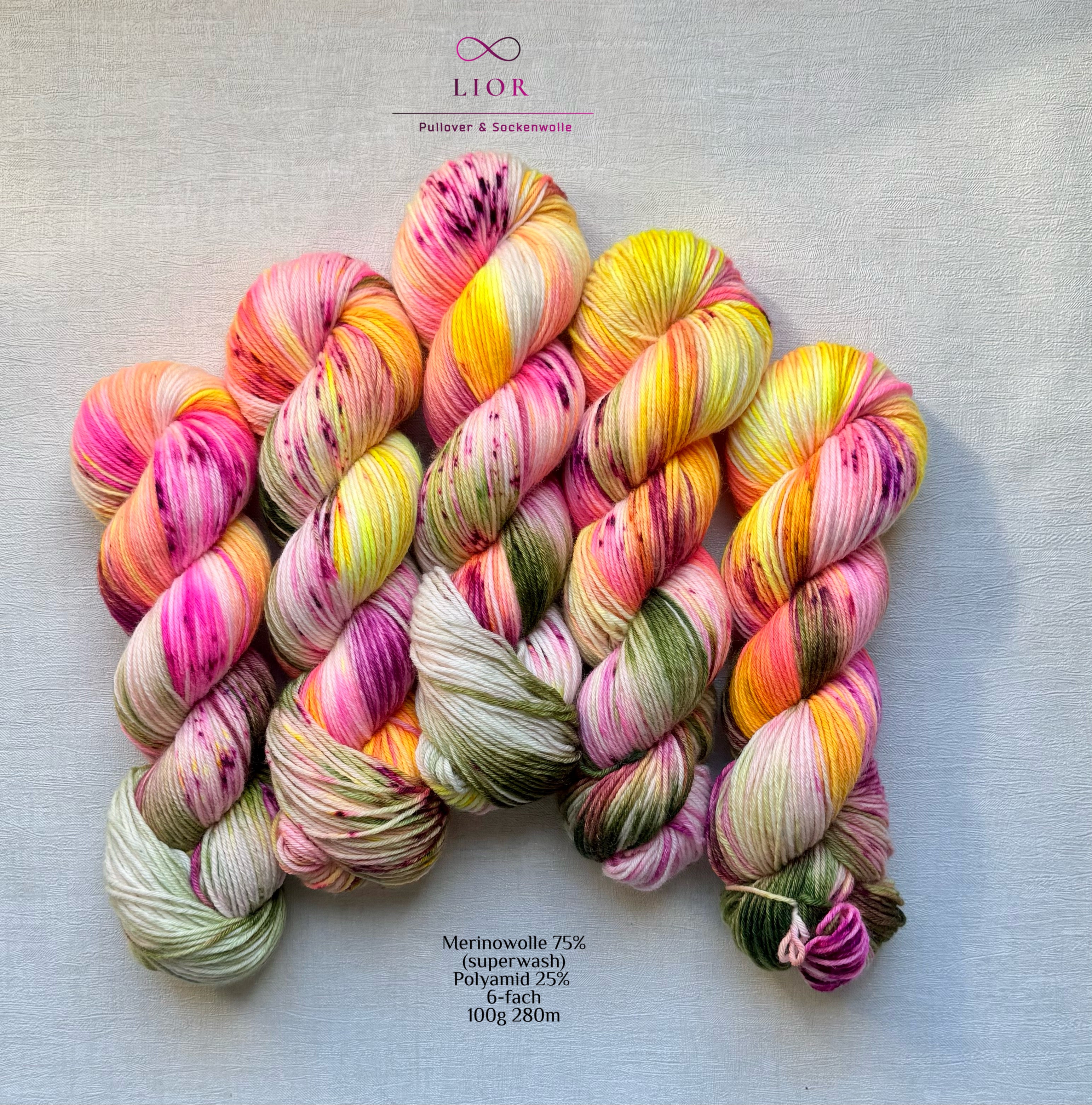 Handgefärbte Wolle, 100g, Sockenwolle, Merinowolle, 6-fach. hand-dyed sock yarn