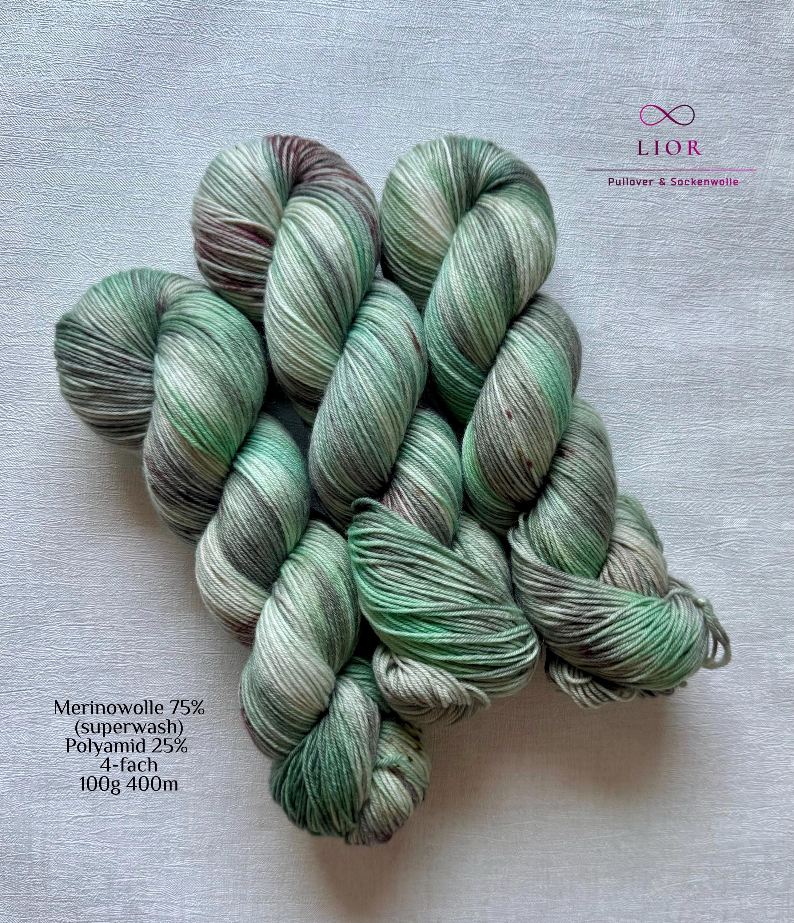 Handgefärbte Merino Sockenwolle 100g, 4-fach | Hand Dyed Merino Sock Yarn | Fingering Weight Yarn