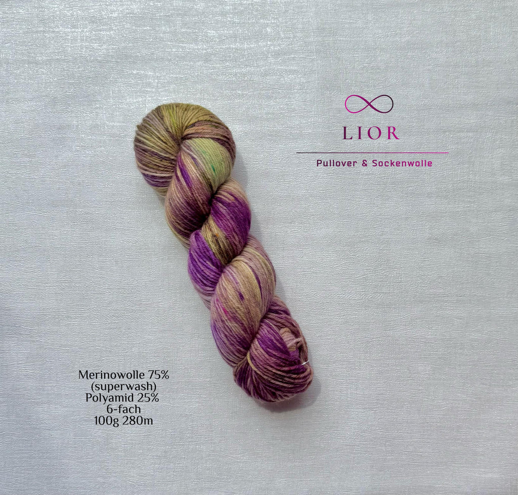 Handgefärbte Merino Sockenwolle 100g, 6-fach | Hand Dyed Merino Sock Yarn | Fingering Weight Yarn